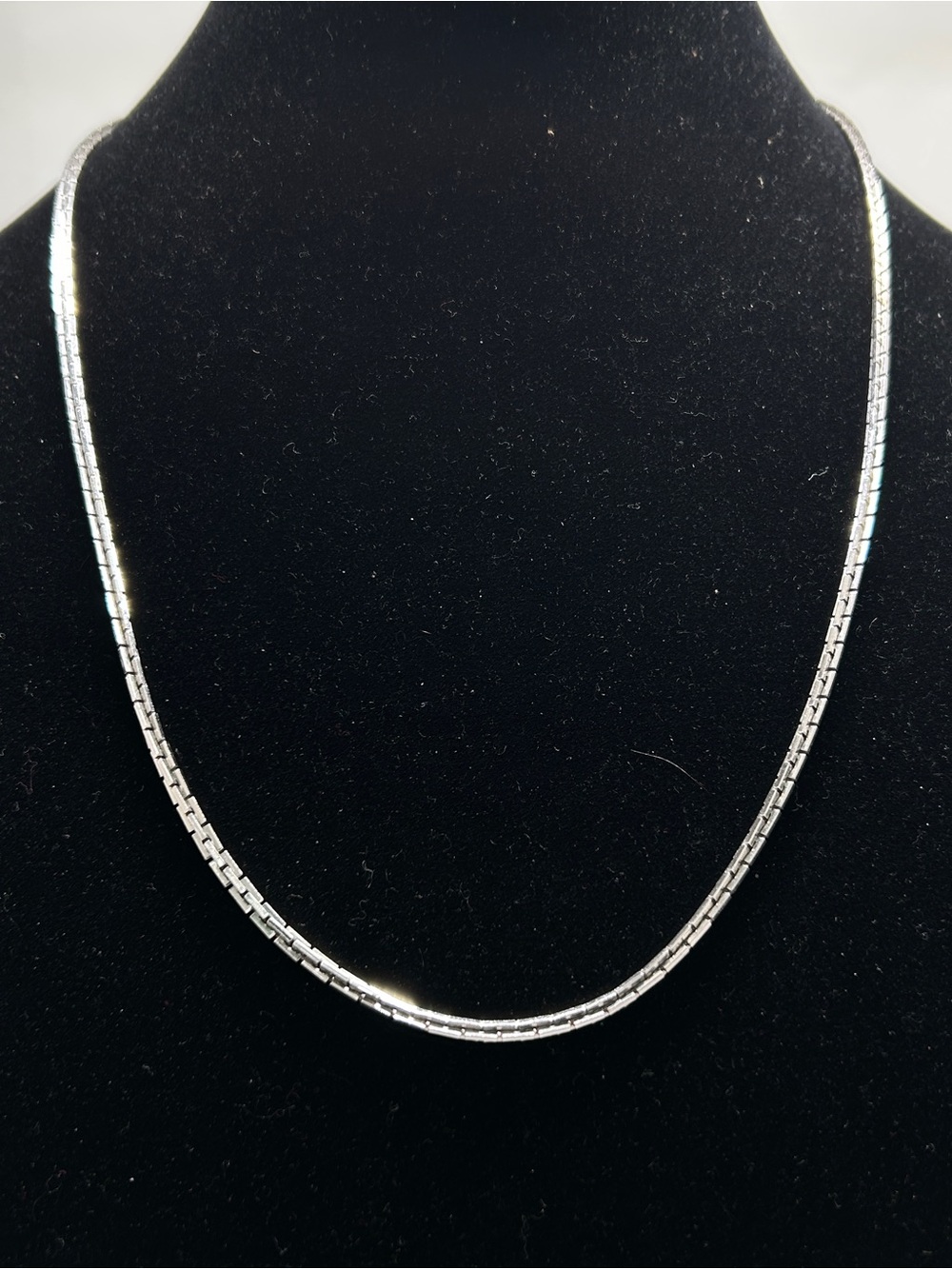 Sarah Coventry, Vintage 1975, Bostonian Link Silver Necklace